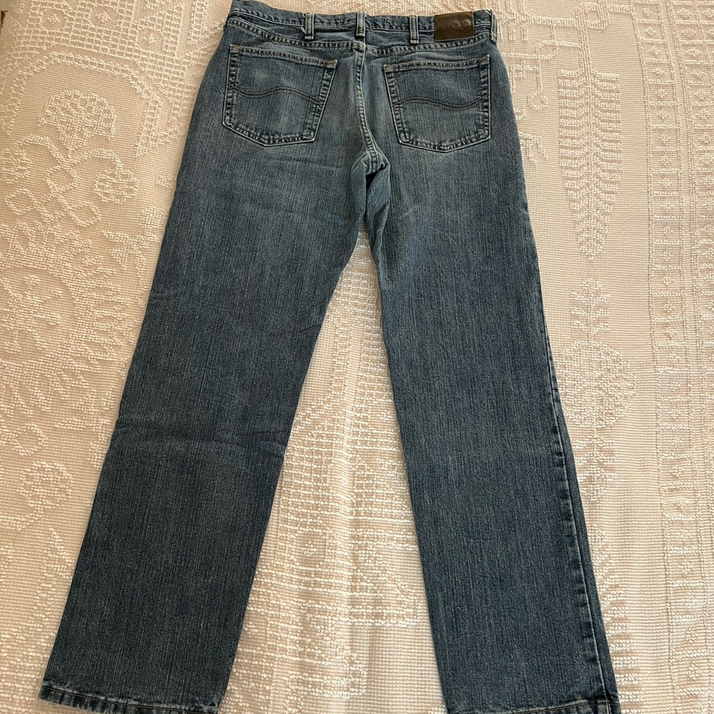 LEE Men’s Dark Wash Relaxed Fit Jeans - Picture 2 of 6